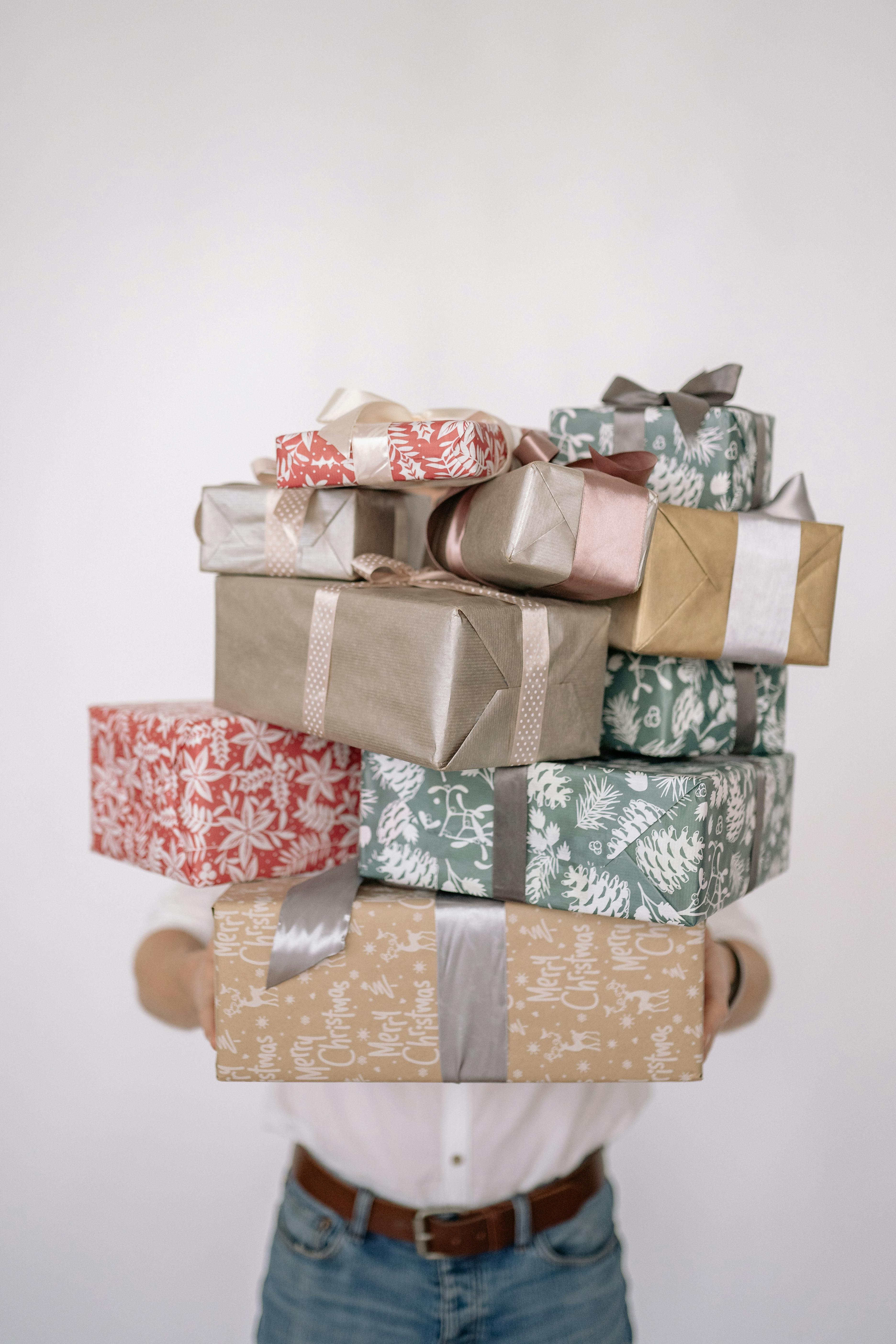 Mini Gift Boxes with Ribbons
